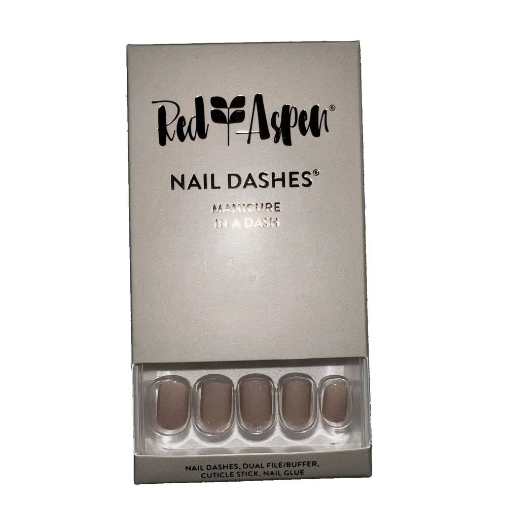 Red‎ Aspen Press On Nail Short Nude Shiny Scout’s Skipping Rocks👢